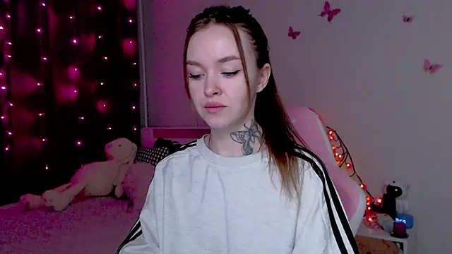 Snapshot of Naughty_Mable chatting on 11-29-25, 12:24 Naughty Mable online show from 11-29-25, 12:24