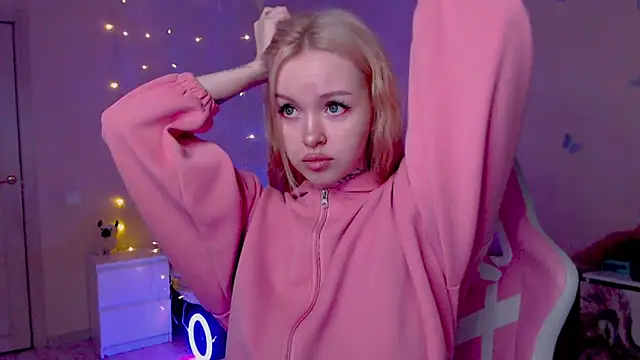 Naughty Mable online show from 04-12-26, 12:04