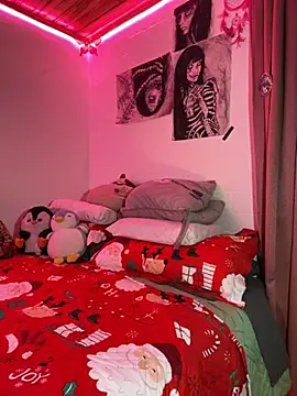 Snapshot of lauuraww chatting on 11-10-25, 06:29 lauuraww online show from 11-10-25, 06:29