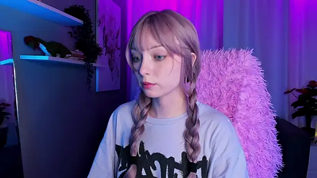 Snapshot of forget_me_not_eve chatting on 01-20-25, 11:35 forget me not eve online show from 01-20-25, 11:35