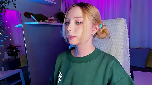 Snapshot of forget_me_not_eve chatting on 01-22-25, 11:45 forget me not eve online show from 01-22-25, 11:45