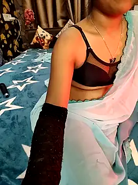 Little  Lia online show from 02-21-25, 05:42