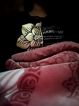 Snapshot of Soniya_444 chatting on 11-30-25, 04:44 Soniya 444 online show from 11-30-25, 04:44