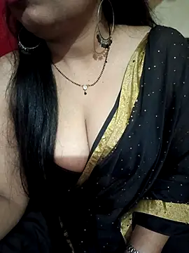 Snapshot of Soniya_444 chatting on 02-21-26, 04:52 Soniya 444 online show from 02-21-26, 04:52