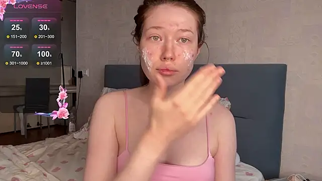 Snapshot of eva_varnerr chatting on 02-22-26, 09:52 eva varnerr online show from 02-22-26, 09:52