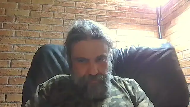 Snapshot of zaneporter46 chatting on 03-25-26, 04:46 zaneporter46 online show from 03-25-26, 04:46