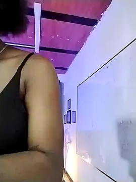 Snapshot of nikkystorm1_ chatting on 01-30-25, 02:04 nikkystorm1 online show from 01-30-25, 02:04