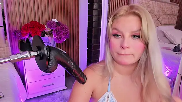 LolaAngellx online show from 04-18-26, 08:42