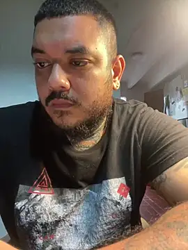 El Titan1998 online show from 04-07-26, 08:20