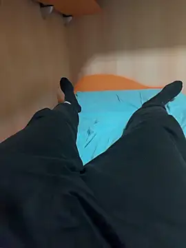 Snapshot of Dvddd chatting on 02-09-26, 04:44 Dvddd online show from 02-09-26, 04:44