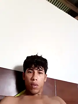 Snapshot of Andres123cv chatting on 09-16-25, 02:51 Andres123cv online show from 09-16-25, 02:51