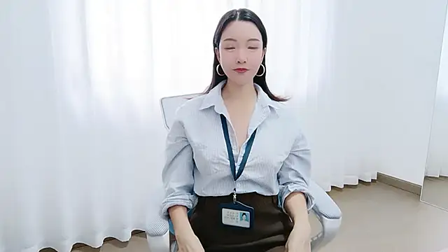 Lucky-kaka999 online show from 10-13-25, 01:49