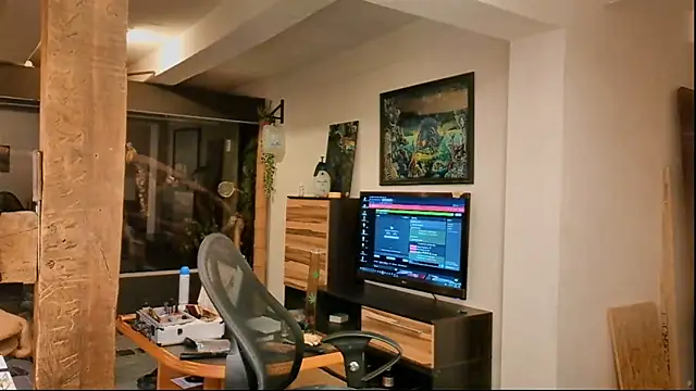 Snapshot of DYasmin69 chatting on 10-25-25, 10:04 DYasmin69 online show from 10-25-25, 10:04