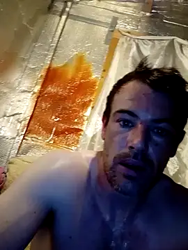 Snapshot of Eddyfrancis87 chatting on 09-29-25, 10:58 Eddyfrancis87 online show from 09-29-25, 10:58