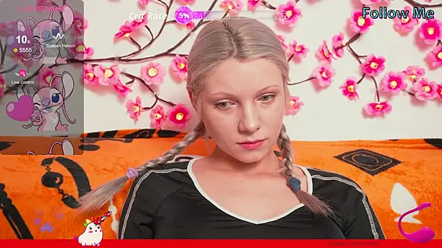 Vasya Sylvia online show from 03-08-26, 01:15