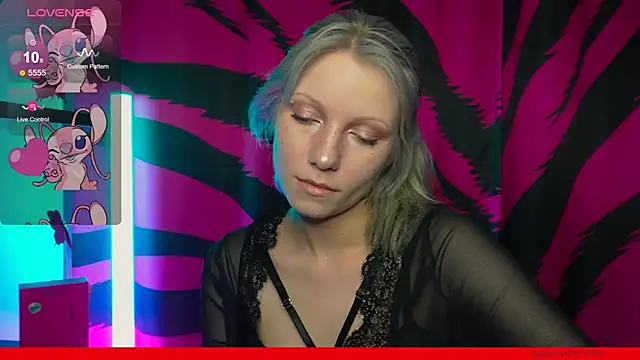 Vasya Sylvia online show from 06-17-26, 06:42