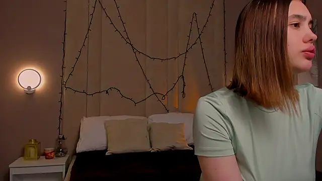 AngelicaKleee online show from 10-05-25, 01:26