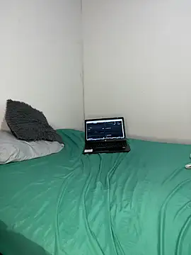 Charlotemonroe online show from 12-30-24, 08:47