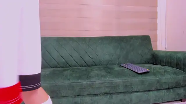 Snapshot of hell_twink chatting on 09-26-25, 09:08 hell twink online show from 09-26-25, 09:08