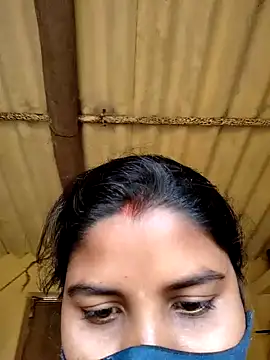 Snapshot of sweet_suman chatting on 01-02-25, 09:43 sweet suman online show from 01-02-25, 09:43