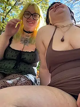 Snapshot of _dwhorekin_ chatting on 11-04-25, 02:27 dwhorekin online show from 11-04-25, 02:27