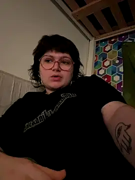 Snapshot of _dwhorekin_ chatting on 11-28-25, 08:44 dwhorekin online show from 11-28-25, 08:44