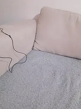 Snapshot of TransEVA34 chatting on 03-03-25, 08:32 TransEVA34 online show from 03-03-25, 08:32