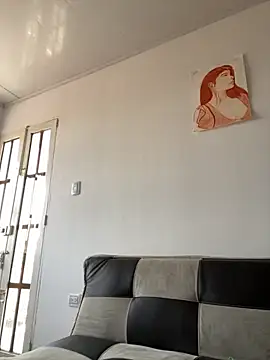 Snapshot of Sophia_cyrus11 chatting on 11-04-25, 04:50 Sophia cyrus11 online show from 11-04-25, 04:50