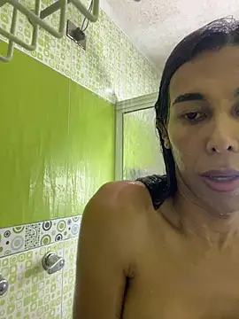 Ebonyxprincess  online show from 04-04-26, 09:23