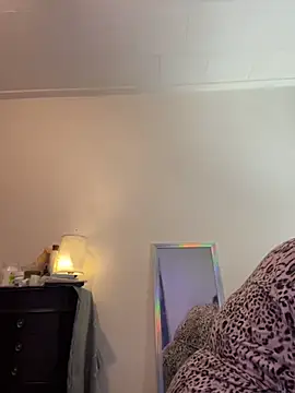 Snapshot of Luciouslouise72@xh chatting on 02-03-26, 03:48 Luciouslouise72xh online show from 02-03-26, 03:48