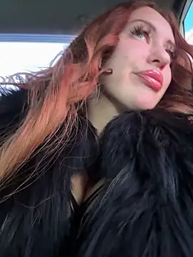 AndreaMood online show from 10-21-25, 02:56