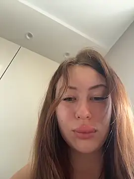 Snapshot of AndreaMood chatting on 06-05-26, 03:02 AndreaMood online show from 06-05-26, 03:02