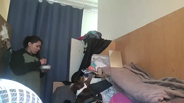 Snapshot of Dnasty408 chatting on 11-07-25, 08:20 Dnasty408 online show from 11-07-25, 08:20