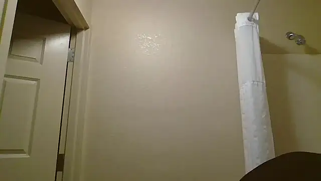 Snapshot of Dnasty408 chatting on 02-06-26, 06:00 Dnasty408 online show from 02-06-26, 06:00