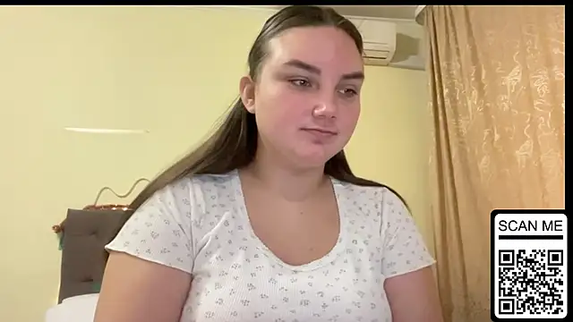 Snapshot of Dreamyblushfairy chatting on 11-21-25, 10:36 Dreamyblushfairy online show from 11-21-25, 10:36