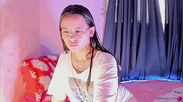 NattSumi online show from 11-22-25, 01:21