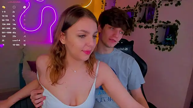 RobertAndLinela online show from 12-30-24, 07:00