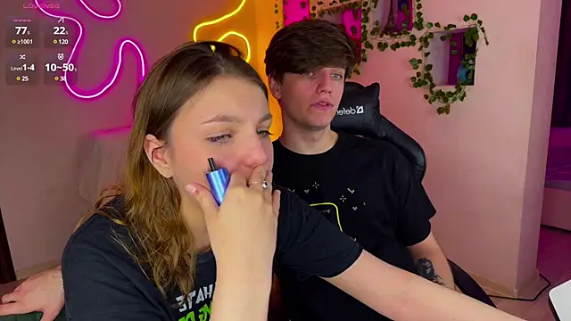 RobertAndLinela online show from 03-13-25, 08:00