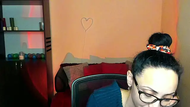 Snapshot of Arianasweety23 chatting on 01-05-25, 03:23 Arianasweety23 online show from 01-05-25, 03:23