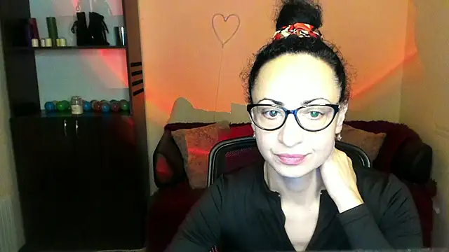 Snapshot of Arianasweety23 chatting on 01-08-25, 06:20 Arianasweety23 online show from 01-08-25, 06:20