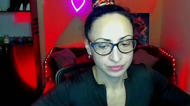 Snapshot of Arianasweety23 chatting on 01-12-25, 12:23 Arianasweety23 online show from 01-12-25, 12:23