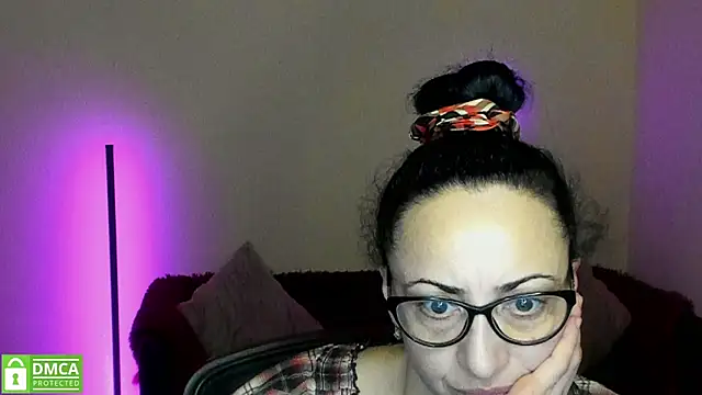 Snapshot of Arianasweety23 chatting on 03-02-25, 03:24 Arianasweety23 online show from 03-02-25, 03:24