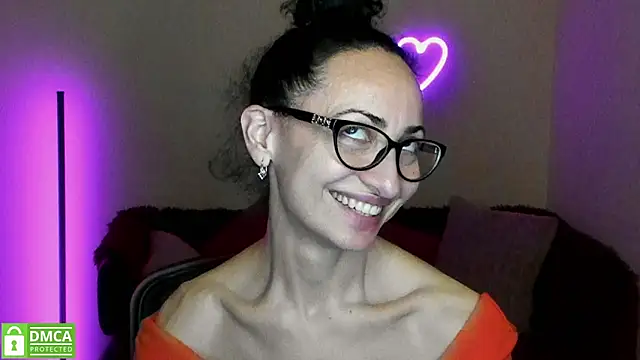 Snapshot of Arianasweety23 chatting on 03-18-25, 12:38 Arianasweety23 online show from 03-18-25, 12:38