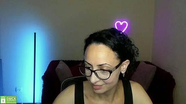 Snapshot of Arianasweety23 chatting on 09-08-25, 05:23 Arianasweety23 online show from 09-08-25, 05:23
