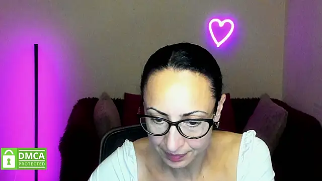 Snapshot of Arianasweety23 chatting on 10-02-25, 05:31 Arianasweety23 online show from 10-02-25, 05:31