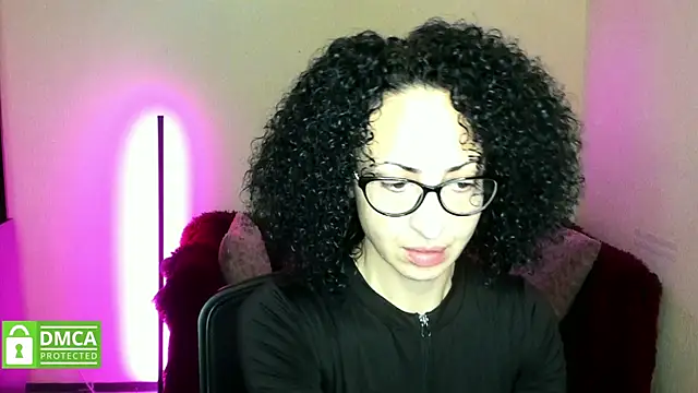 Arianasweety23 online show from 11-09-25, 06:28