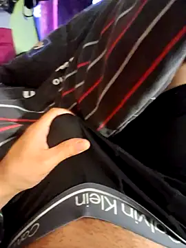 zeus2630 online show from 04-12-26, 08:58