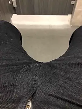 Snapshot of 22TT2295 chatting on 01-05-25, 12:10 22TT2295 online show from 01-05-25, 12:10