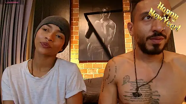 AntonAndSofii online show from 01-06-25, 03:42