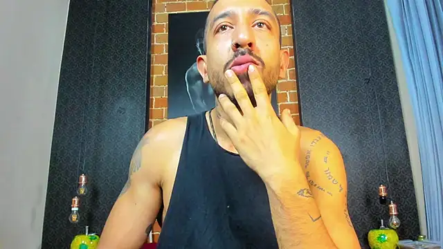 AntonAndSofii online show from 01-29-25, 03:22